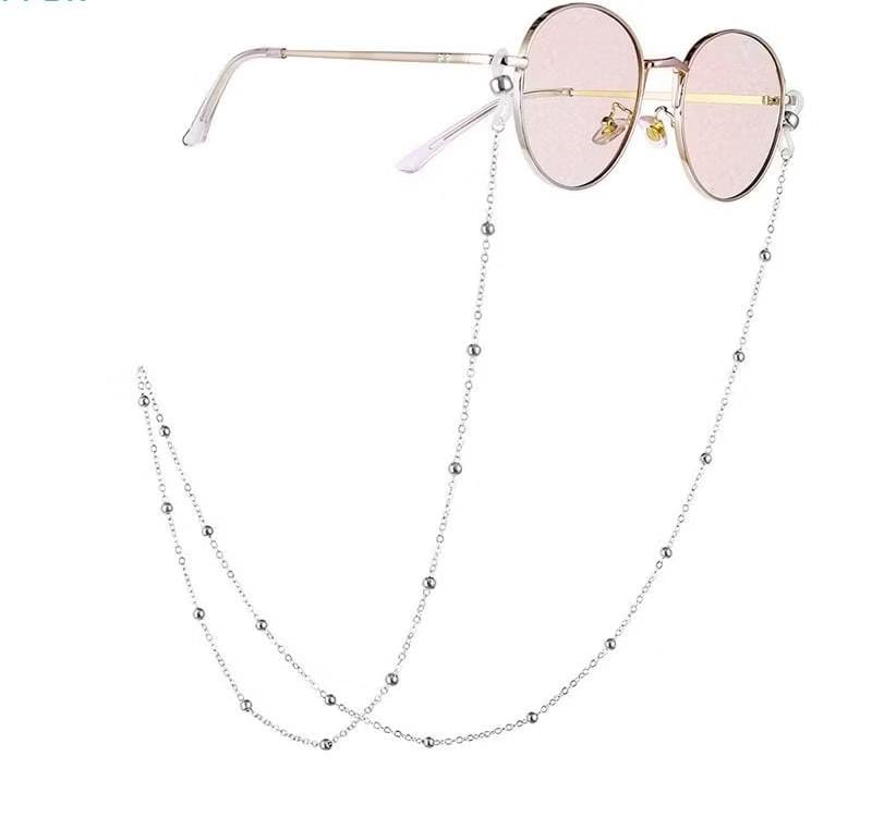 LuxeChain – Versatile Eyewear & Mask Holder — product view